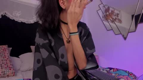   online show from 10.18.25