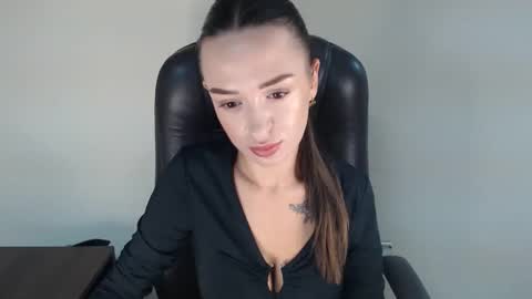 Snapshot of bonniexxx_ chatting on 10.13.25 Bonnie online show from 10.13.25