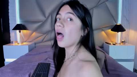 bonny_bonss online show from 02.27.25