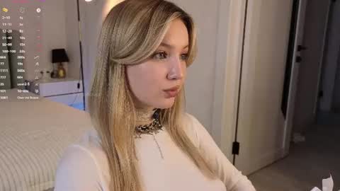 Snapshot of bonnyflower chatting on 07.16.26 Eva online show from 07.16.26