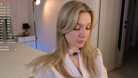 Snapshot of bonnyflower chatting on 07.18.26 Eva online show from 07.18.26