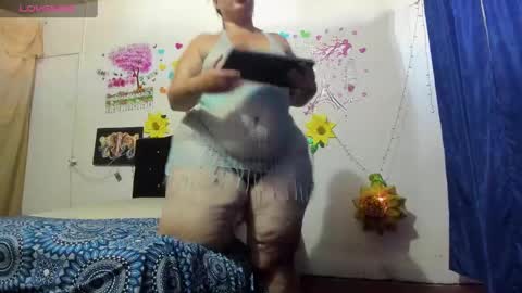 Snapshot of bonnyy26 chatting on 01.18.25 bony online show from 01.18.25
