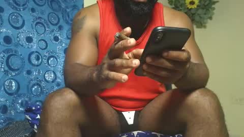 Snapshot of bonsai160723 chatting on 02.11.26 kevin hart online show from 02.11.26