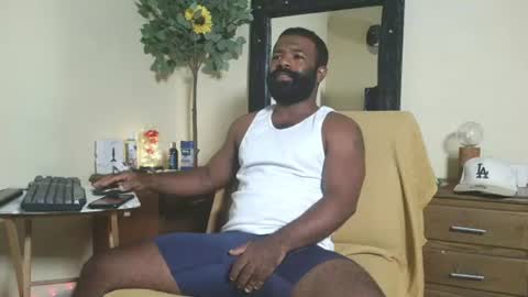 Snapshot of bonsai160723 chatting on 07.04.26 kevin hart online show from 07.04.26