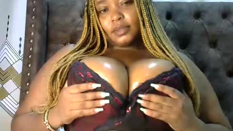 Snapshot of boobvherry chatting on 04.29.26 boobvherry online show from 04.29.26