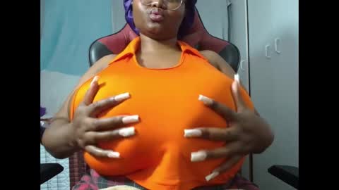Snapshot of boobygoddessxxx chatting on 06.10.26 boobygoddessxxx online show from 06.10.26