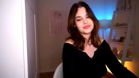 Snapshot of boobyybliss chatting on 11.04.25 boobyybliss online show from 11.04.25