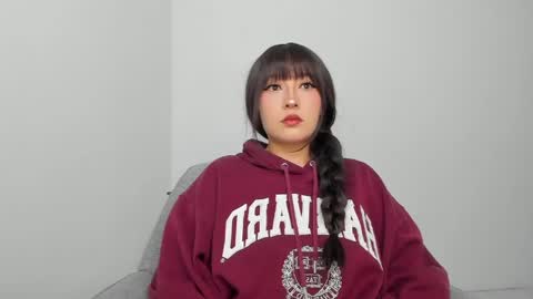 Snapshot of boonie_girl chatting on 05.12.26 Booniee online show from 05.12.26