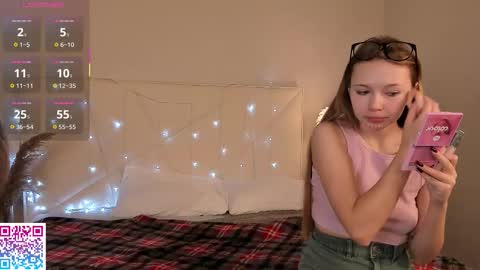 Milena online show from 10.16.25