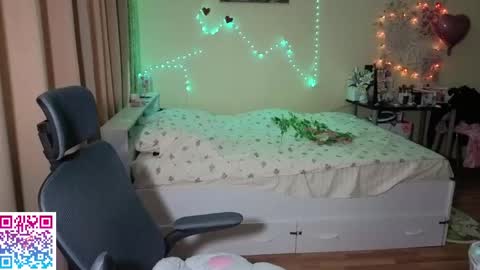 Milena online show from 04.15.26