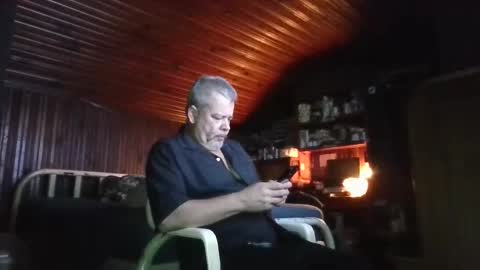 Snapshot of booshy chatting on 10.15.25 Booshwa online show from 10.15.25