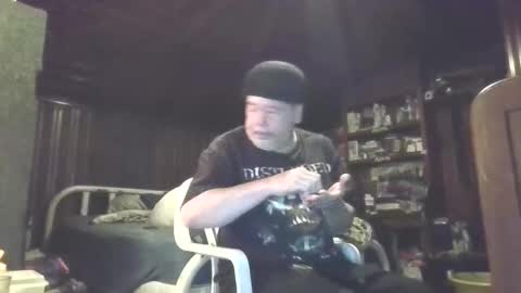 Snapshot of booshy chatting on 11.08.25 Booshwa online show from 11.08.25