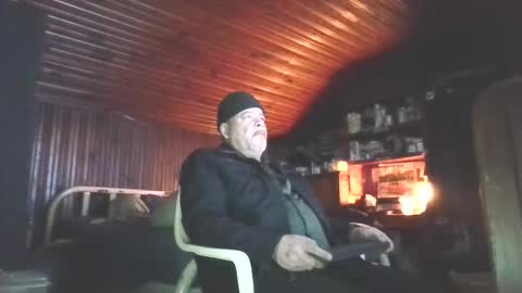 Snapshot of booshy chatting on 11.09.25 Booshwa online show from 11.09.25