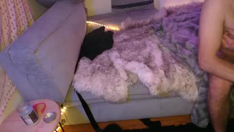 Snapshot of booty_andthe_beast chatting on 12.17.24 Kim and Kooper online show from 12.17.24