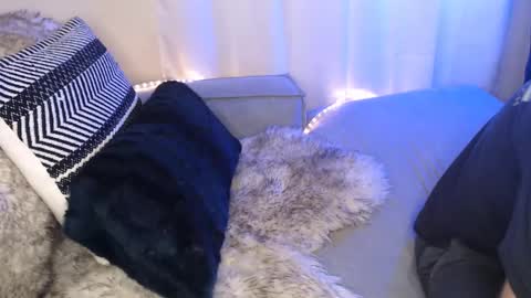 Snapshot of booty_andthe_beast chatting on 12.19.24 Kim and Kooper online show from 12.19.24