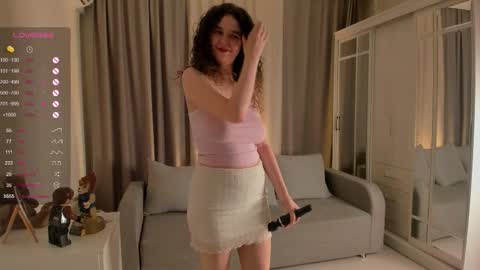 Ella online show from 09.16.25