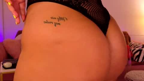 Snapshot of bootyliciousbunny chatting on 07.19.26 bootyliciousbunny online show from 07.19.26