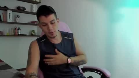 booyhott_ online show from 12.18.25