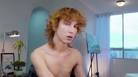 Snapshot of boream_ chatting on 01.31.25 Bream online show from 01.31.25