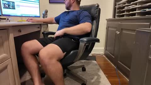 Snapshot of boredhorndog chatting on 10.01.25 Boredhorndog online show from 10.01.25