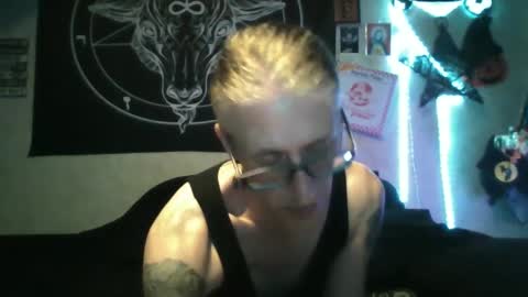 Snapshot of borisprice chatting on 12.16.24 Boris Price online show from 12.16.24