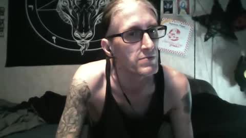 Snapshot of borisprice chatting on 02.10.25 Boris Price online show from 02.10.25