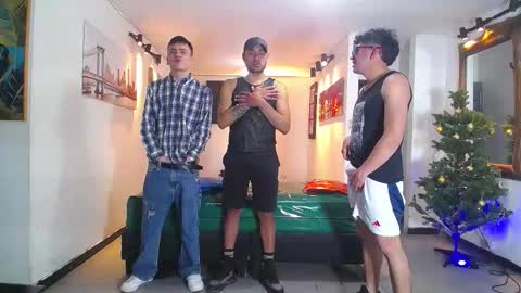 THOMAS AND DAMIAND online show from 12.19.25