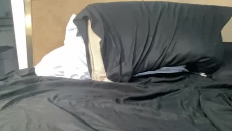 Snapshot of boseley chatting on 03.12.25 boseley online show from 03.12.25