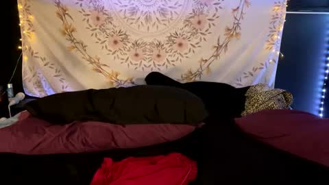 BossMom online show from 12.12.24