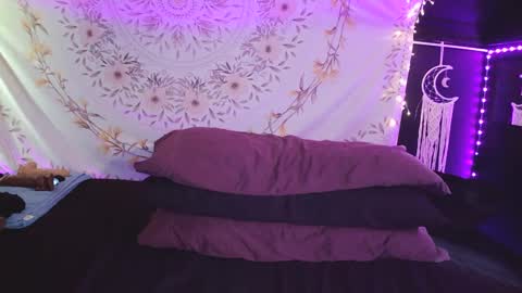 BossMom online show from 02.28.25