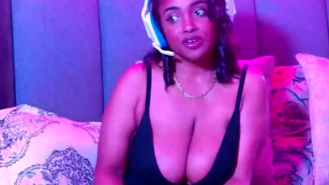 BossyBella online show from 02.16.26