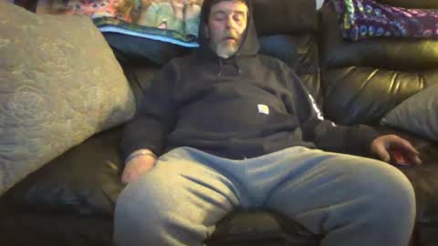 Snapshot of bostonguy1969 chatting on 02.28.25 bostonguy1969 online show from 02.28.25