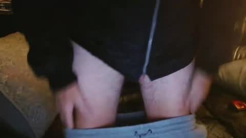 Snapshot of bostonguy1969 chatting on 11.11.25 bostonguy1969 online show from 11.11.25