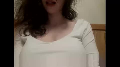 Bouncy Queen Majesty online show from 06.01.26