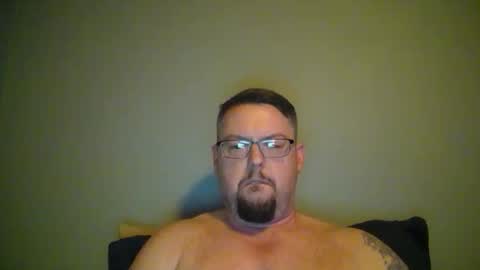 Snapshot of bowtieguy84 chatting on 04.07.26 bowtieguy84 online show from 04.07.26