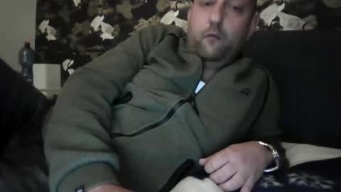 Snapshot of boy27weert chatting on 03.10.25 Nope online show from 03.10.25