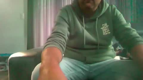 Snapshot of boy27weert chatting on 09.24.25 Nope online show from 09.24.25