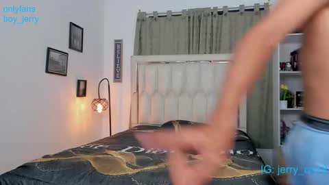 Snapshot of boy_jerry chatting on 11.02.25 boy_jerry online show from 11.02.25