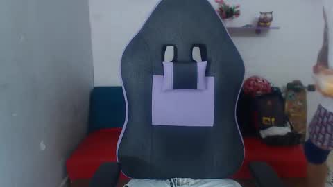 boy_tatto77 online show from 01.05.26