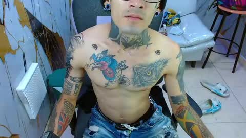 boy_tatto777 online show from 06.05.26