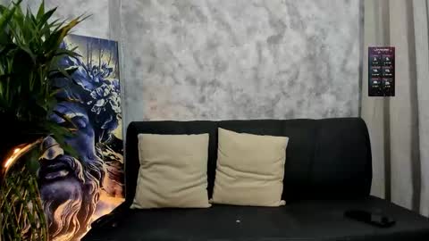 boyc02_ online show from 11.17.25