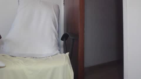 Tommy - OnFns  tommy  874 online show from 12.20.25