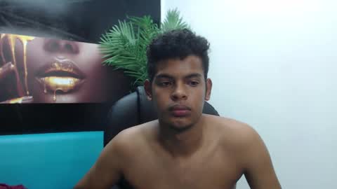 Snapshot of boylittle19cm chatting on 03.12.25 Jackson online show from 03.12.25