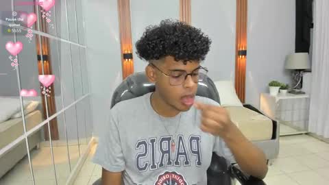 Snapshot of boylittle19cm chatting on 09.09.25 Jackson online show from 09.09.25