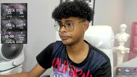 Snapshot of boylittle19cm chatting on 11.09.25 Jackson online show from 11.09.25