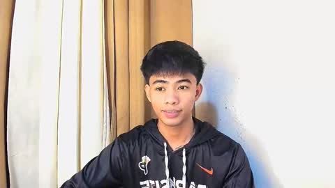 Snapshot of boynextdoor4ux chatting on 06.10.26 HI IM JAMES DONT FORGET GIVE ME THUMBS UP AND JOIN TO MY FANCLUB online show from 06.10.26
