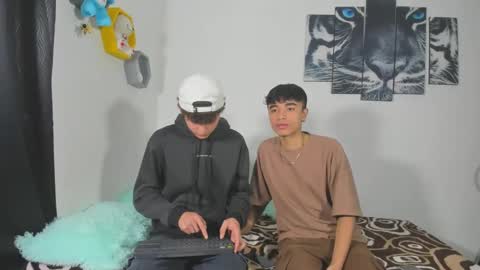 Snapshot of boys4hot_777 chatting on 03.11.25 boys4hot_777 online show from 03.11.25