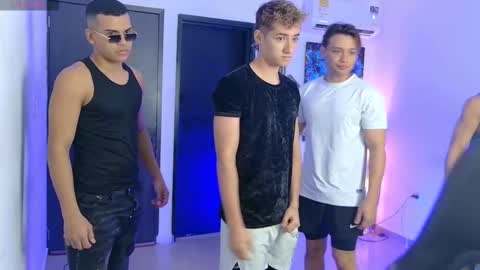 Angelo Mark Fernando Taylor online show from 11.20.25