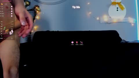 Snapshot of boysweet_boys chatting on 12.06.24 Paul and Max online show from 12.06.24