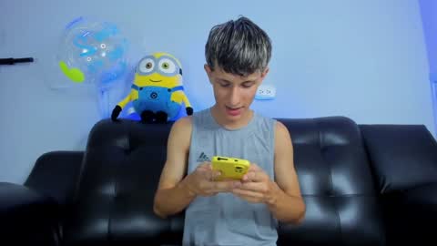 Snapshot of boysweet_boys chatting on 01.24.25 Paul and Max online show from 01.24.25